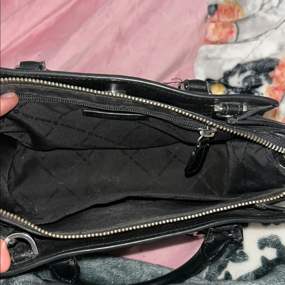 Michael Kors Black Purse - Picture 2 of 7